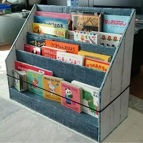 探しやすく片付けやすい ディスプレイとしても活かせる絵本棚diyの実例集 ローリエプレス