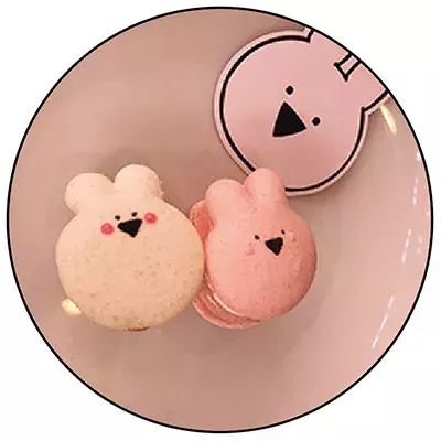 映え度抜群 最新 しのくぼ 新大久保 最新スイーツ フード4選 ローリエプレス