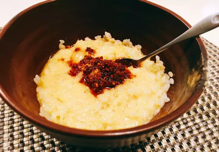 いつものtkg 卵かけゴハン に足すとめちゃウマな 赤いもの 3選 ローリエプレス