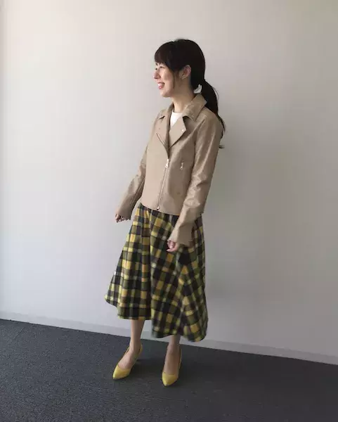 Olのリアル春服 Guで激売れ中の 1 990で買えるイエロースカートが主役 ローリエプレス