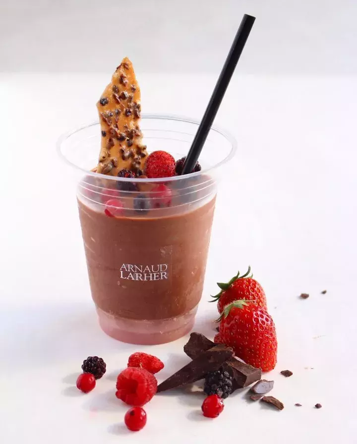 パリのショコラブランドのチョコスムージーで女子力アップ アルノー ラエール ローリエプレス