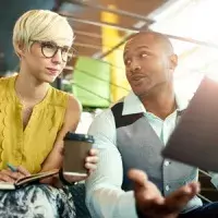 妙齢 っていくつくらいの年齢 ほめ言葉で使える表現 ローリエプレス