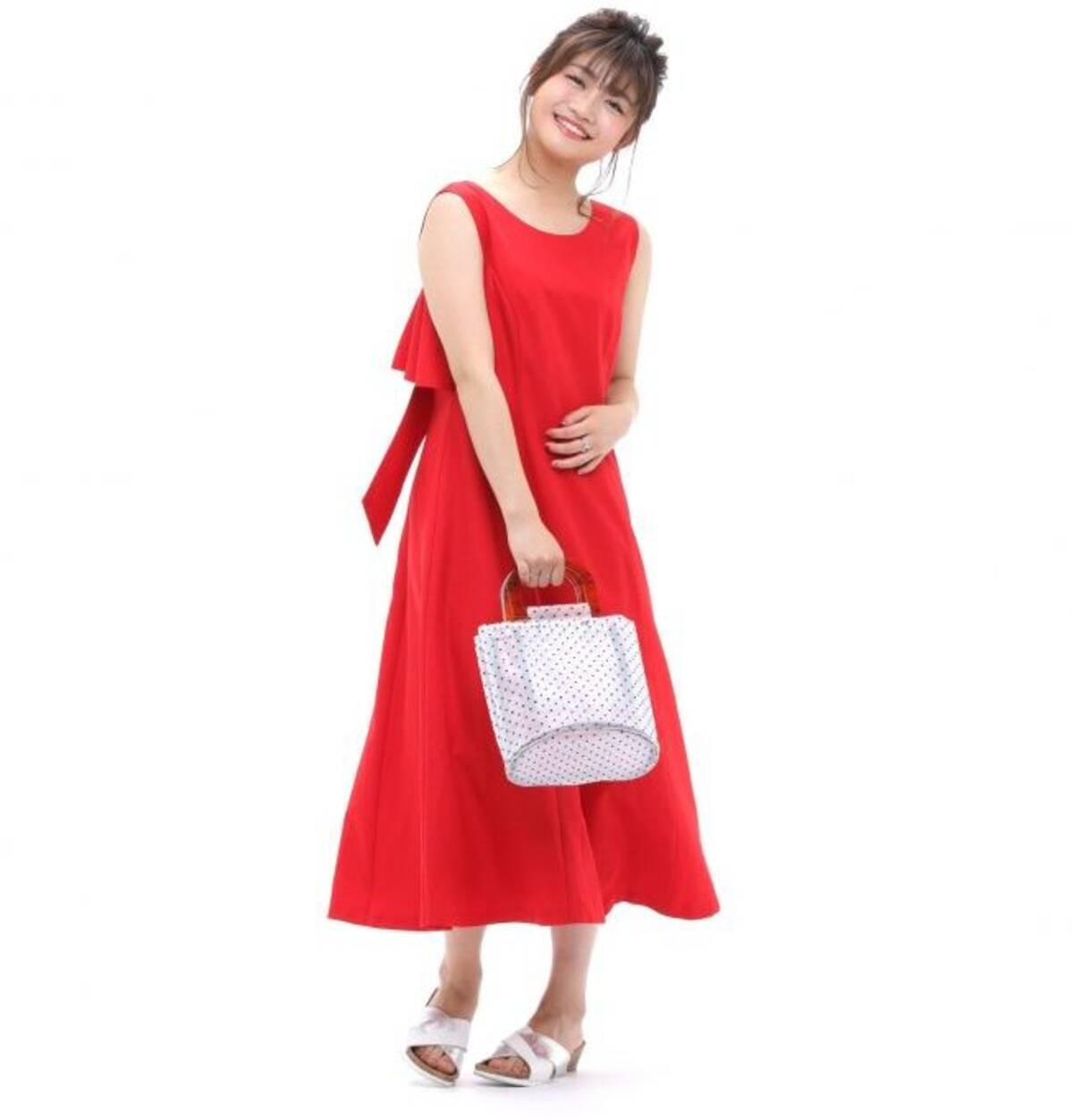 身長150センチ台女子でもスタイルupが叶う ロングワンピを発見 ローリエプレス 身長150センチ台女子でもスタイルupが叶う ロングワンピを発見 ローリエプレス