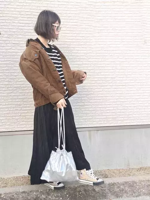 色違いで買って彼氏とお揃いコーデ Gu ユニクロ Zara の女子でも着られるメンズアイテム10選 ローリエプレス