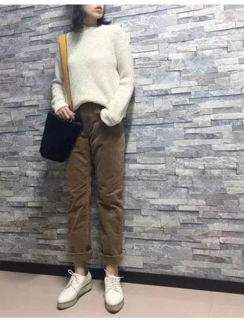 色違いで買って彼氏とお揃いコーデ Gu ユニクロ Zara の女子でも着られるメンズアイテム10選 ローリエプレス