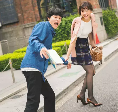 彼氏と過ごす日のカジュアル服 ってこういうこと モテコーデルール ローリエプレス 彼氏と過ごす日のカジュアル服 ってこういうこと モテコーデルール ローリエプレス