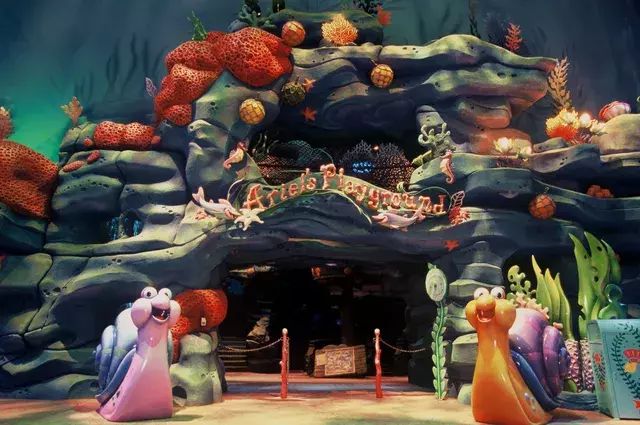 待ち時間が短くなる ディズニー大好き芸人が教える Tdsの賢い回り方 ローリエプレス