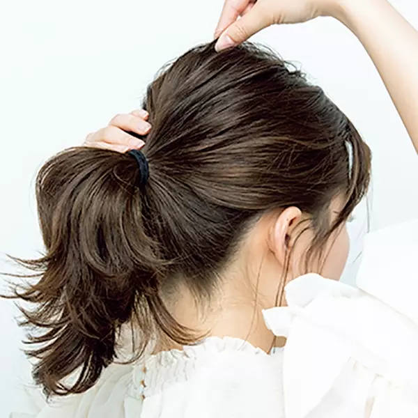 ありがちポニーテールは卒業 周りと差がつく簡単ひと手間アレンジ ローリエプレス