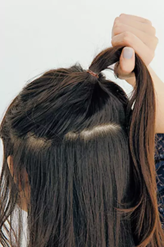 男性ウケヘア シンプルなのにこなれ感 バレッタを使った簡単ハーフアップ ローリエプレス