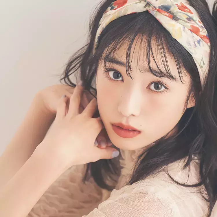 ちょい足しメイクで目力が倍増 黒目がぱっちり大きく見えるアイメイク術 ローリエプレス ちょい足しメイクで目力が倍増 黒目がぱっちり大きく見えるアイメイク術 ローリエプレス