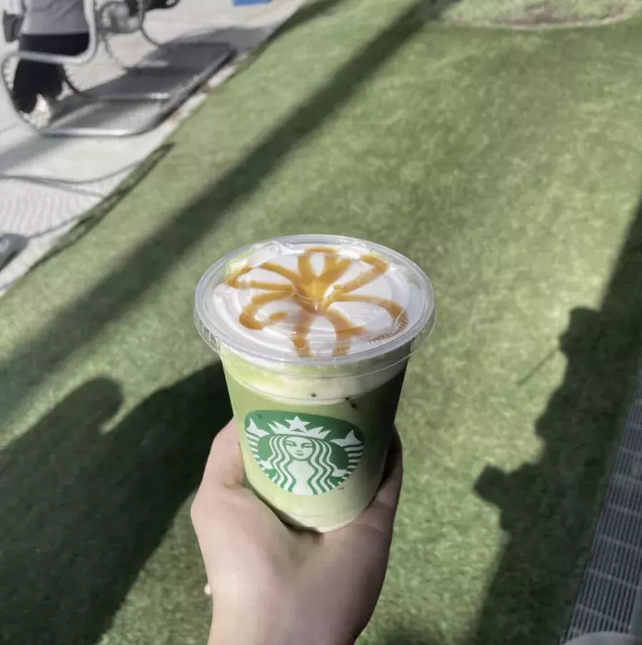 22年8月 おすすめスタバカスタム一覧 見せるだけでok オーダーシートも15個ご紹介 ローリエプレス 22年8月 おすすめスタバカスタム一覧 見せるだけでok オーダーシートも15個ご紹介 ローリエプレス