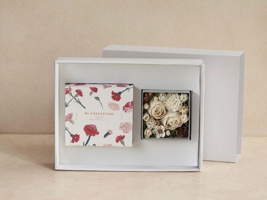assorted 4-cube Box Moment & Flower Box
