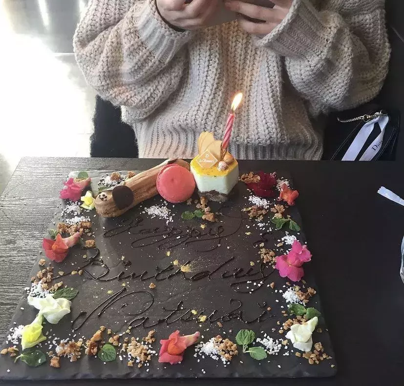 21年保存版 安い かわいい オシャレ女子必見 都内バースデープレートおすすめ１０選 ローリエプレス