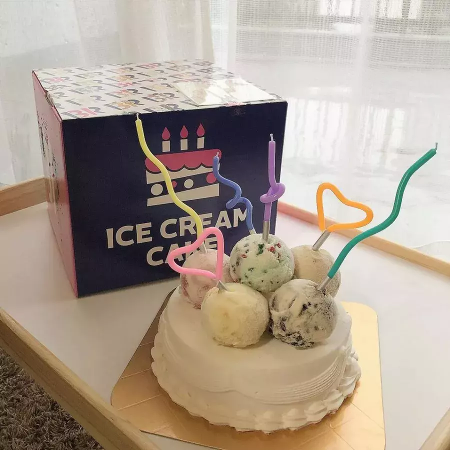 100均で揃う 誕生日うねうねろうそくの作り方を動画付きで徹底解説 ローリエプレス