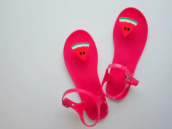 早めにgetせよ スリコ 100均で見つけたおしゃれビーチグッズ10つ ローリエプレス