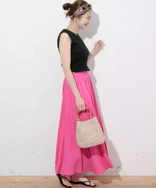 ピンク ブルー パープル 梅雨にピッタリ あじさいカラー コーデ ローリエプレス