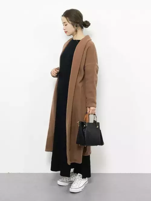 冬から春まで着回せる コーディガン を大活躍させるコーデ術 ローリエプレス