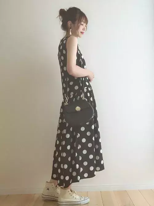 それ野暮ったくない あなたのスニーカーコーデがこダサい4つの理由 ローリエプレス それ野暮ったくない あなたのスニーカーコーデがこダサい4つの理由 ローリエプレス