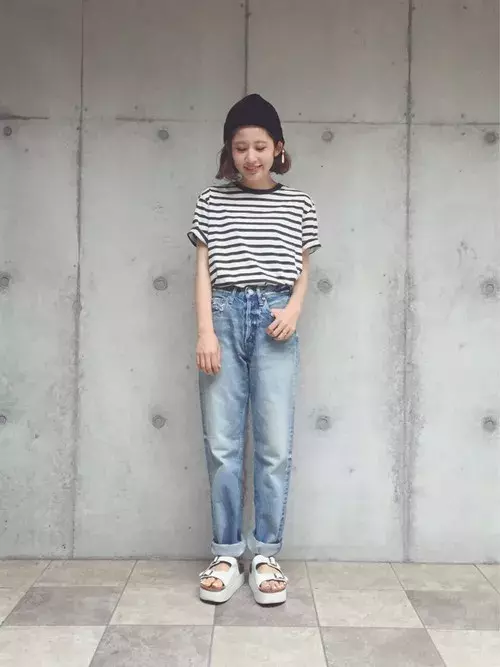 支持率高し おしゃれ女子が履いてる デニムパンツ のブランド4選 ローリエプレス