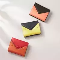 お手頃なのにセンス抜群 ハイブランド 以外 のおしゃれ財布リスト ローリエプレス