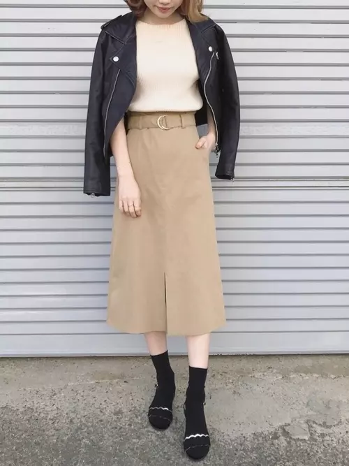 春だけど寒い 3月コーデの正解 冬服を使って春待ちコーデに仕上げよう ローリエプレス