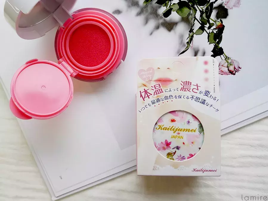 不自然な赤ら顔はこれで卒業 世界初 体温で色が変わるチークがあった ローリエプレス 不自然な赤ら顔はこれで卒業 世界初 体温で色が変わるチークがあった ローリエプレス