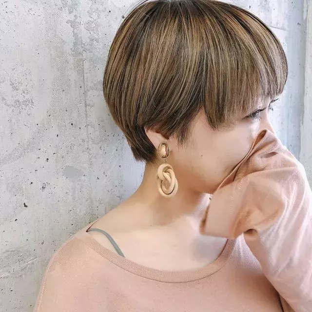 ますます人気高まり中 この夏こそ挑戦したいショートヘアスタイル ローリエプレス