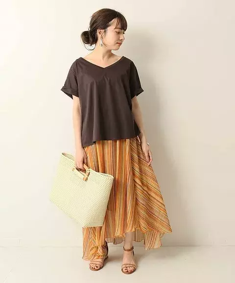 服から透ける素肌がいいんです 夏の 透け感コーデ でこなれ見せしよ ローリエプレス 服から透ける素肌がいいんです 夏の 透け感コーデ でこなれ見せしよ ローリエプレス