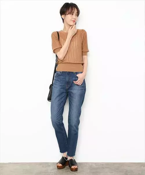 服から透ける素肌がいいんです 夏の 透け感コーデ でこなれ見せしよ ローリエプレス 服から透ける素肌がいいんです 夏の 透け感コーデ でこなれ見せしよ ローリエプレス