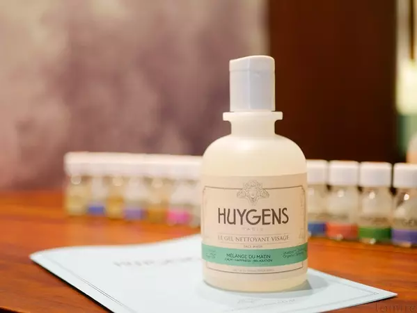 自分だけの香水が作れる 都内のビオコスメ専門店 Huygens Tokyo ローリエプレス