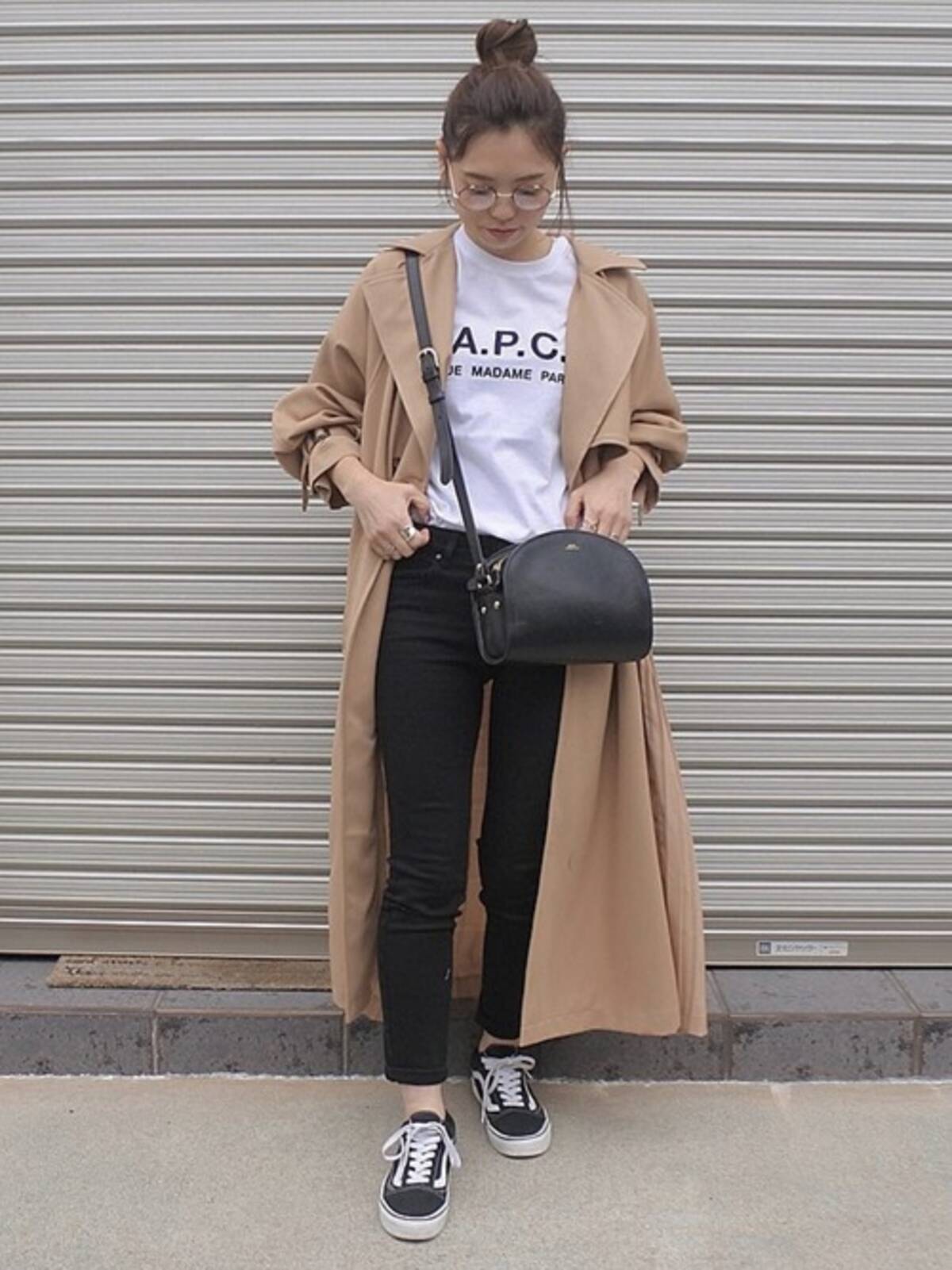 定番の 黒スキニー 春はどう着る カジュアル派なら一本は持ってる ローリエプレス