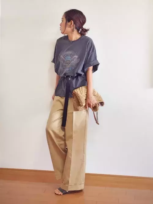おしゃれ偏差値が上昇 今年も ビッグtシャツ ウエストマーク がキテル ローリエプレス
