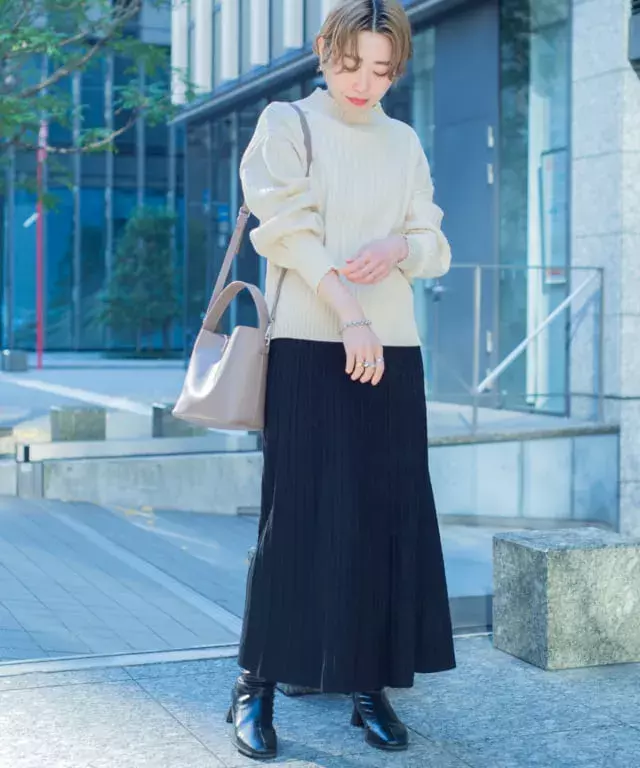 美人すぎない アラフォーコーデは トレンド シンプル がコツ ローリエプレス