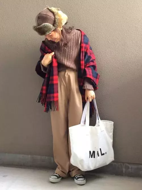 秋キャンプの服装はなにが正解 不正解 おしゃれさも損なわないコーデ法 ローリエプレス