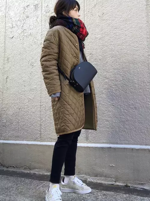 極寒の雪の日でもおしゃれに過ごしたい あったかかわいい冬コーデ ローリエプレス