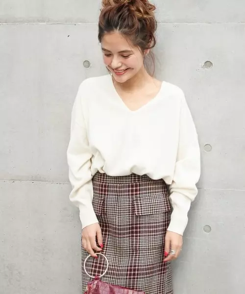 低身長さんのタイトスカートコーデ 秋冬編 背が低い女子に似合う丈 着こなし方 ローリエプレス