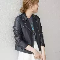 ライダースって 春はいつから いつまで 着る レザージャケットを着れる時期 気温 ローリエプレス