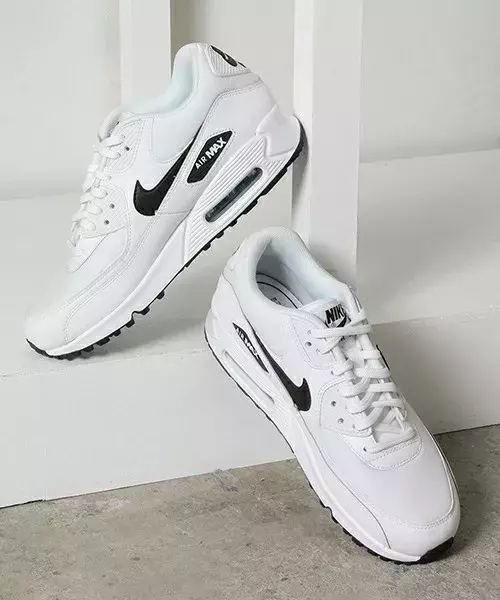 運命の1足を見つけて Nikeスニーカー18春モデル 狙うならこの9足 ローリエプレス 運命の1足を見つけて Nikeスニーカー18春モデル 狙うならこの9足 ローリエプレス