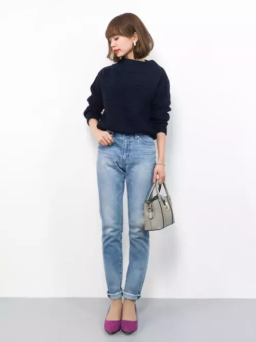 デニムの色でどう印象変わる ブルー ライト インディゴ3つを比較 ローリエプレス デニムの色でどう印象変わる ブルー ライト インディゴ3つを比較 ローリエプレス