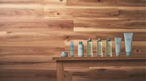 テカリ 毛穴に特化 無印の新スキンケアシリーズを早速お試しっ ローリエプレス