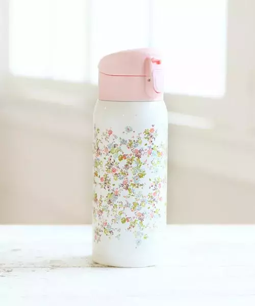 メリットたくさん かわいいマイボトル タンブラーを持ちあるこ ローリエプレス