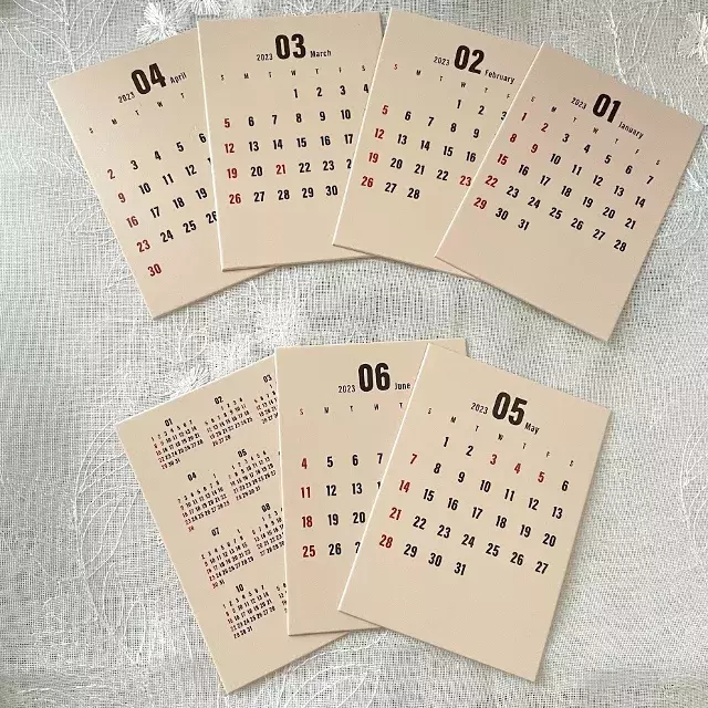 邪魔にならないシンプルなデザイン ダイソー の 卓上カレンダー が良さそう ローリエプレス 邪魔にならないシンプルなデザイン ダイソー の 卓上カレンダー が良さそう ローリエプレス