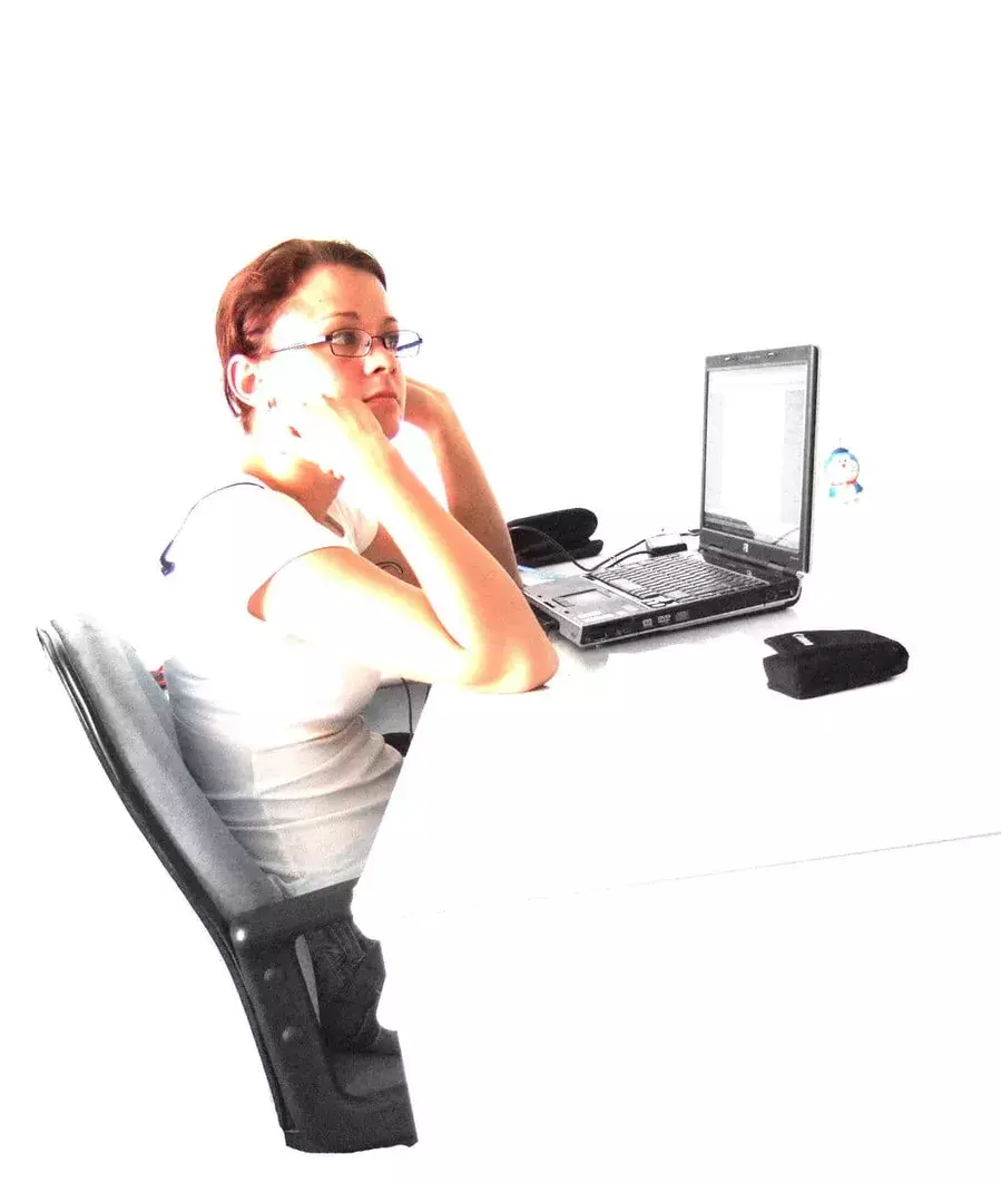 嫌いな人こそ反面教師に 引き寄せられた縁を上手に活かす方法 大人女子と子供おばさんの恋愛の違い ローリエプレス 嫌いな人こそ反面教師に 引き寄せられた縁を上手に活かす方法 大人女子と子供おばさんの恋愛の違い ローリエプレス