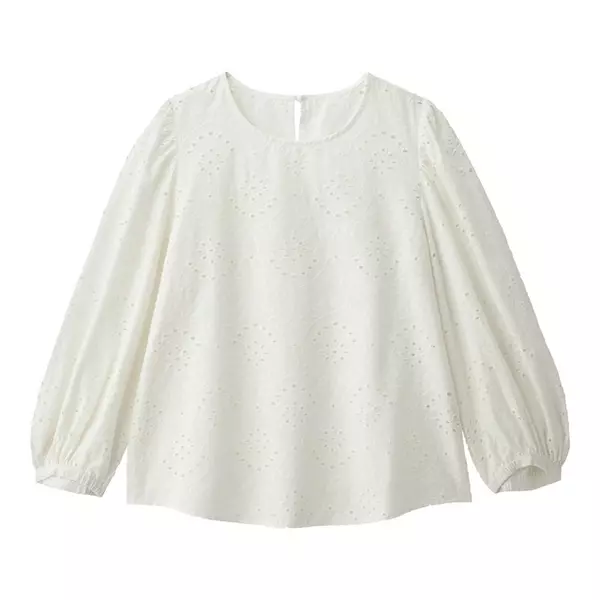 白ブラウスもguでチェック 春のおすすめ着回しコーデ ローリエプレス