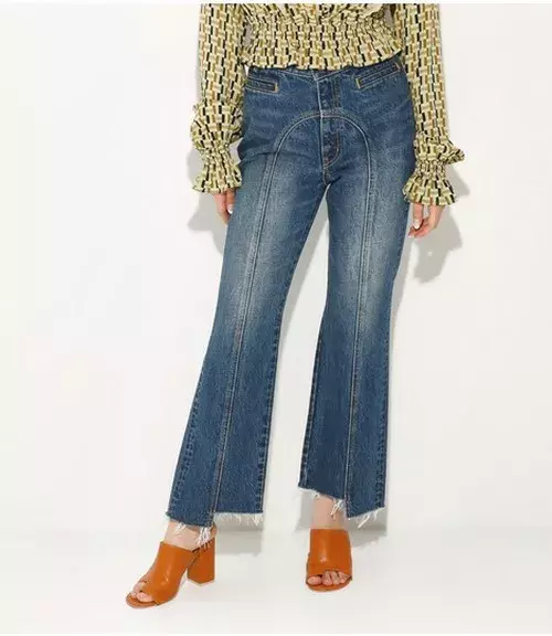 1本は持っておきたい 年中活躍な細く見える本命デニム ローリエプレス