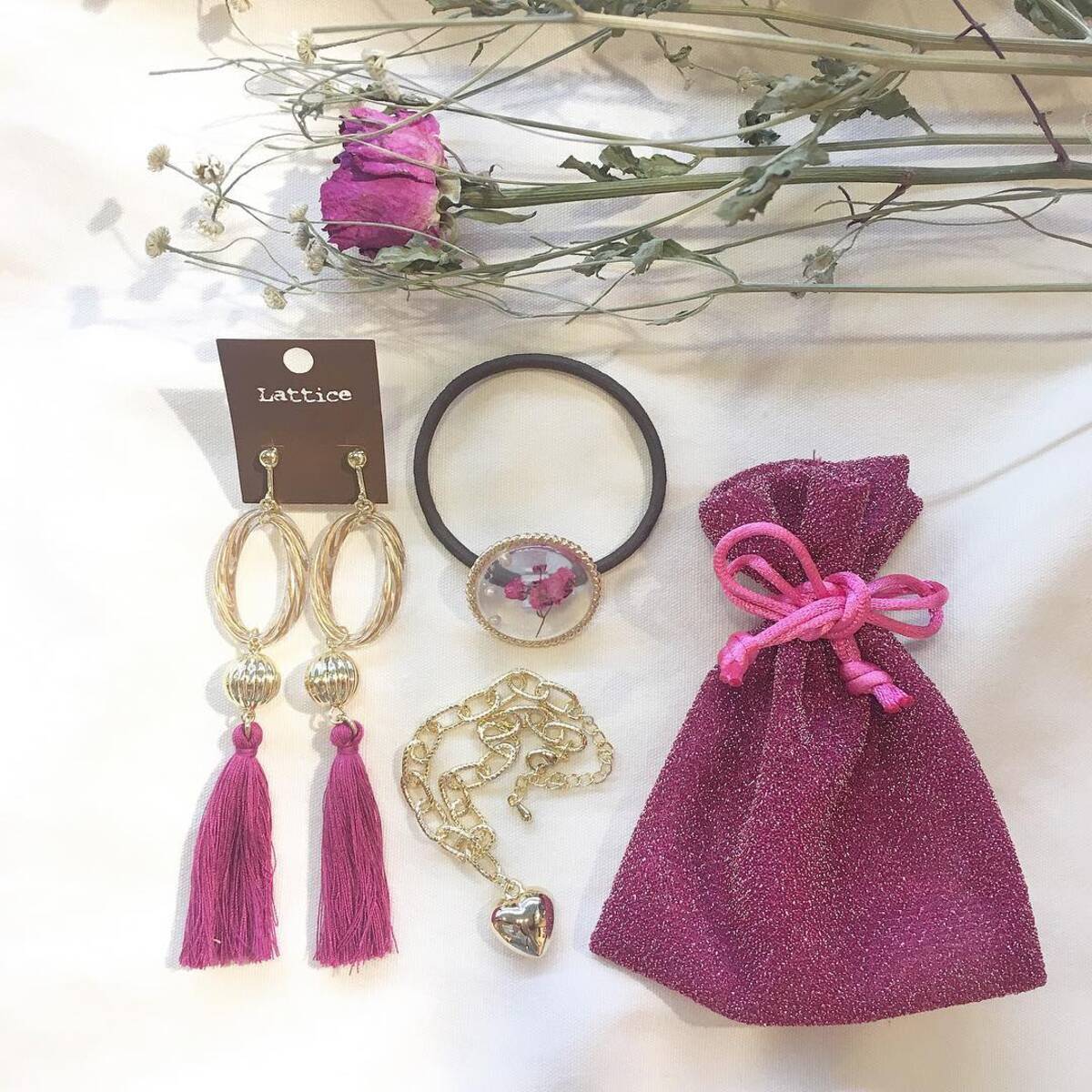 インスタグラマーのおしゃれ投稿に注目 イケてる置き画を撮るコツ ローリエプレス