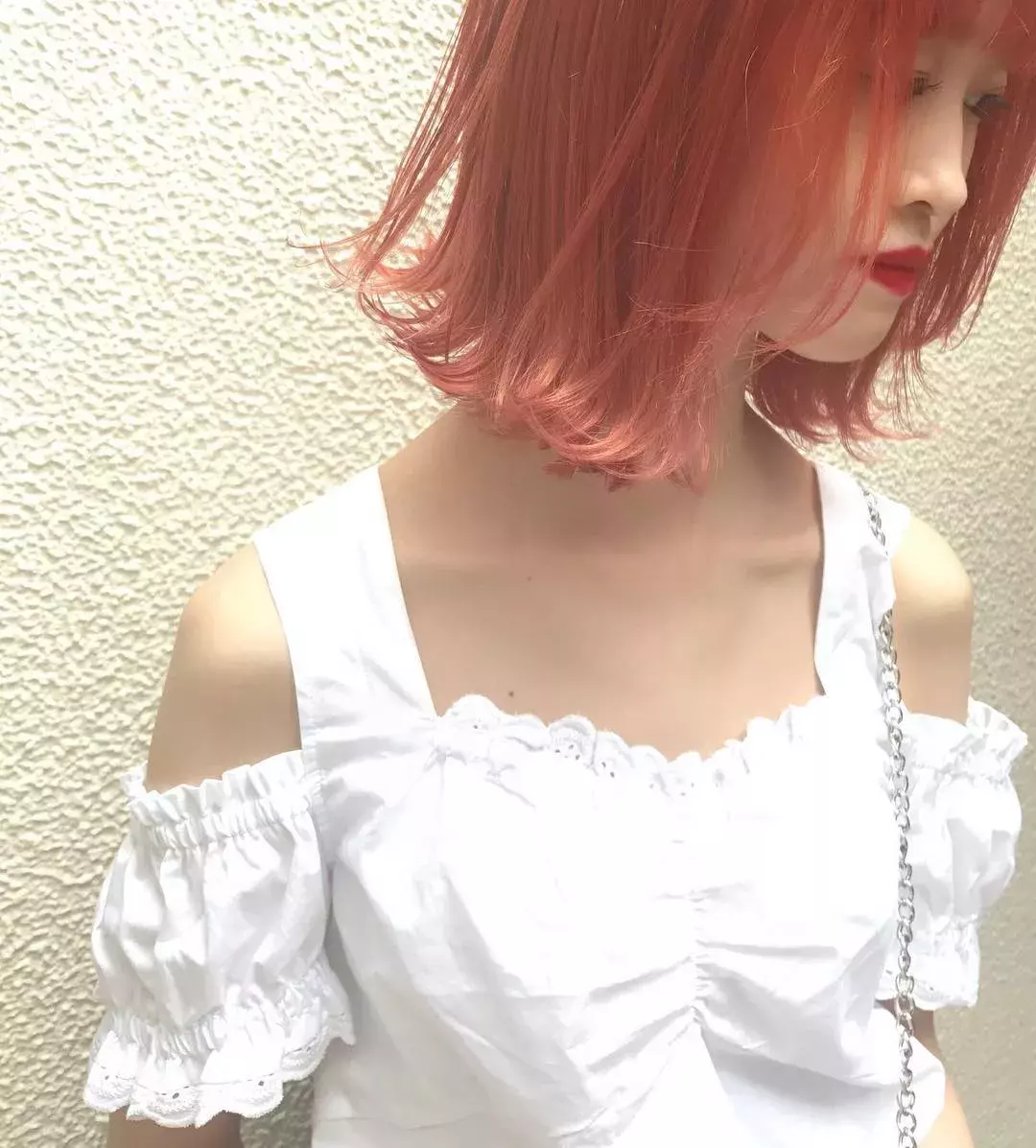 夏のウェットヘアはこれで作る おすすめのヘアオイルもご紹介 ローリエプレス