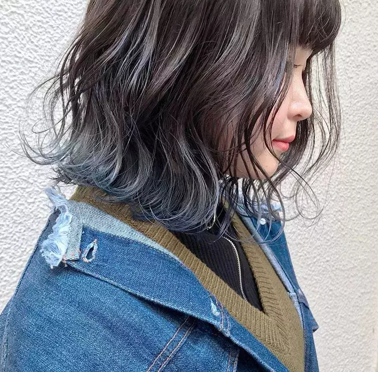 夏のウェットヘアはこれで作る おすすめのヘアオイルもご紹介 ローリエプレス