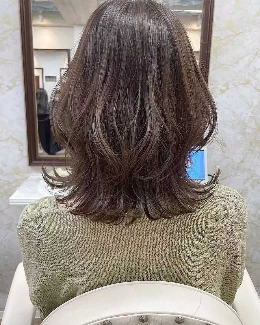 可愛すぎてゴメン 汗 ハッシュカット は後ろ姿からイイ女度upしそう ローリエプレス