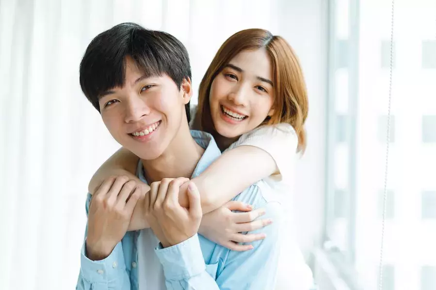 どんだけ可愛いの 一瞬で沼る 彼女のかわいい甘え方 とは ローリエプレス どんだけ可愛いの 一瞬で沼る 彼女のかわいい甘え方 とは ローリエプレス